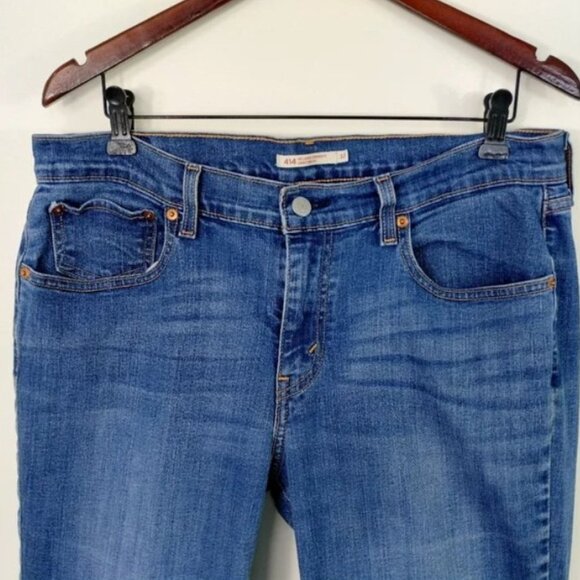 Women's Levi's 414 Relaxed Straight Jeans 32" Waist - Picture 3 of 10